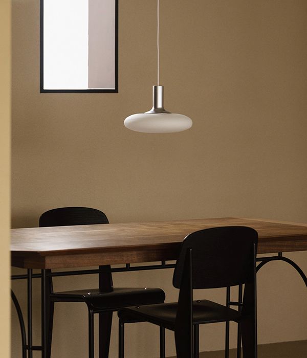 코노스 펜던트 L