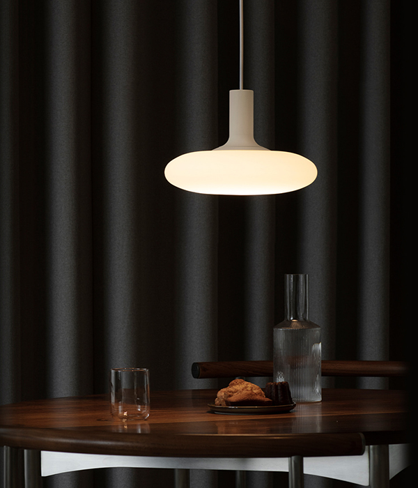 코노스 펜던트 L