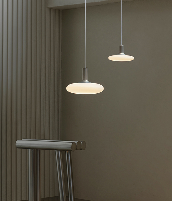 코노스 펜던트 L