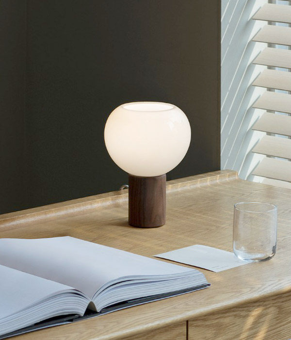 마농 우드 테이블 램프