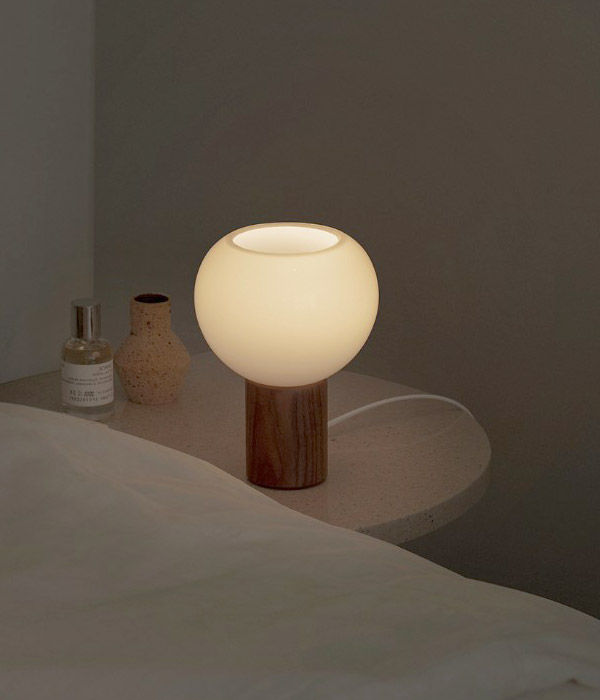 마농 우드 테이블 램프